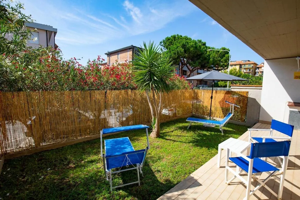 La Casa Di Marcello Apartment Orbetello 0*,